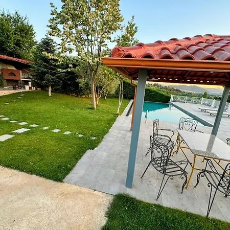 فيلة Green Garden & Pool *