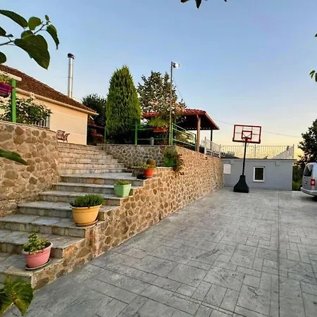 Green Garden & Pool Villa